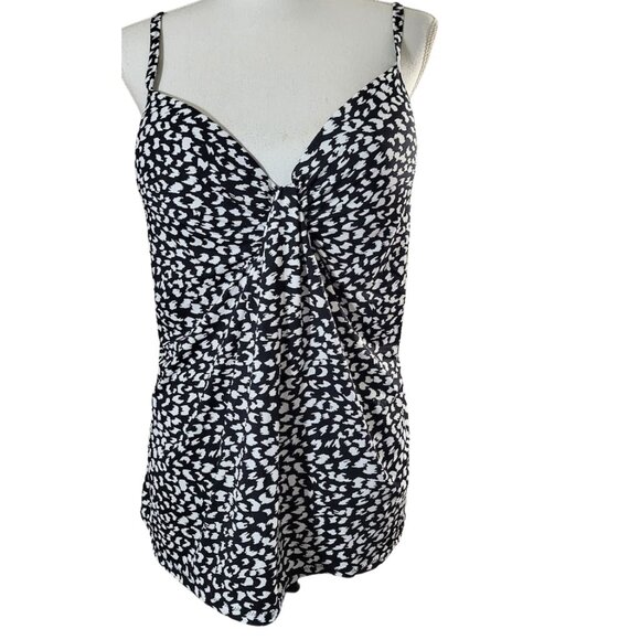 Leilani Other - LEILANI Full Bust Support Underwire Scorpio Tankini Swim Top - NWT Women's 16